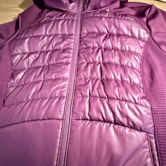 Tek Gear Dark Plum Quilted Front Hooded Mixed Media Jacket Size 2X - Picture 3 of 10